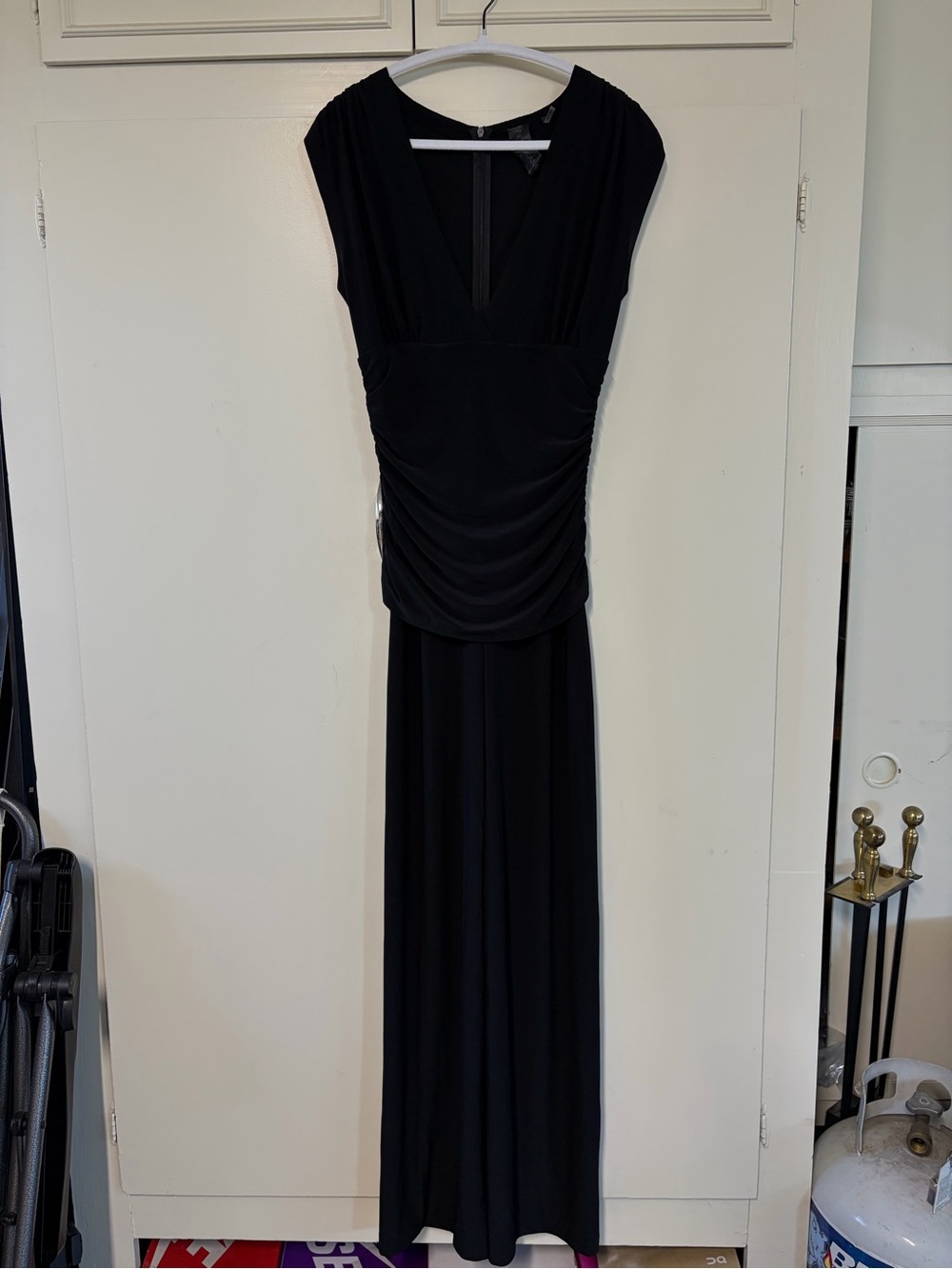 NORMA KAMALI SLEEVELESS V-NECK JUMPSUIT CINCHED WAIST S - Picture 7 of 13